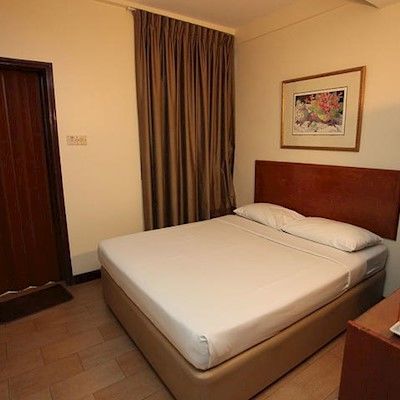 Khách sạn 81 Geylang 2*